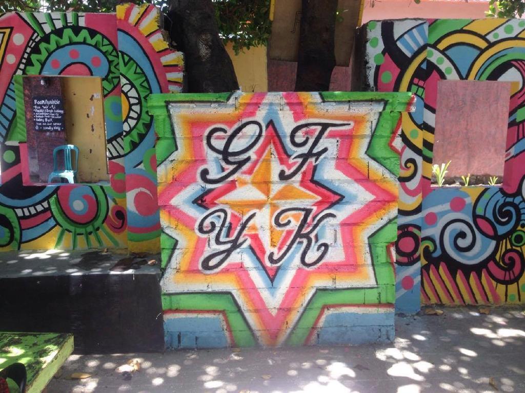 Good For Ya Knee Hostel & Bungalows (Adults Only) Gili Trawangan Zewnętrze zdjęcie
